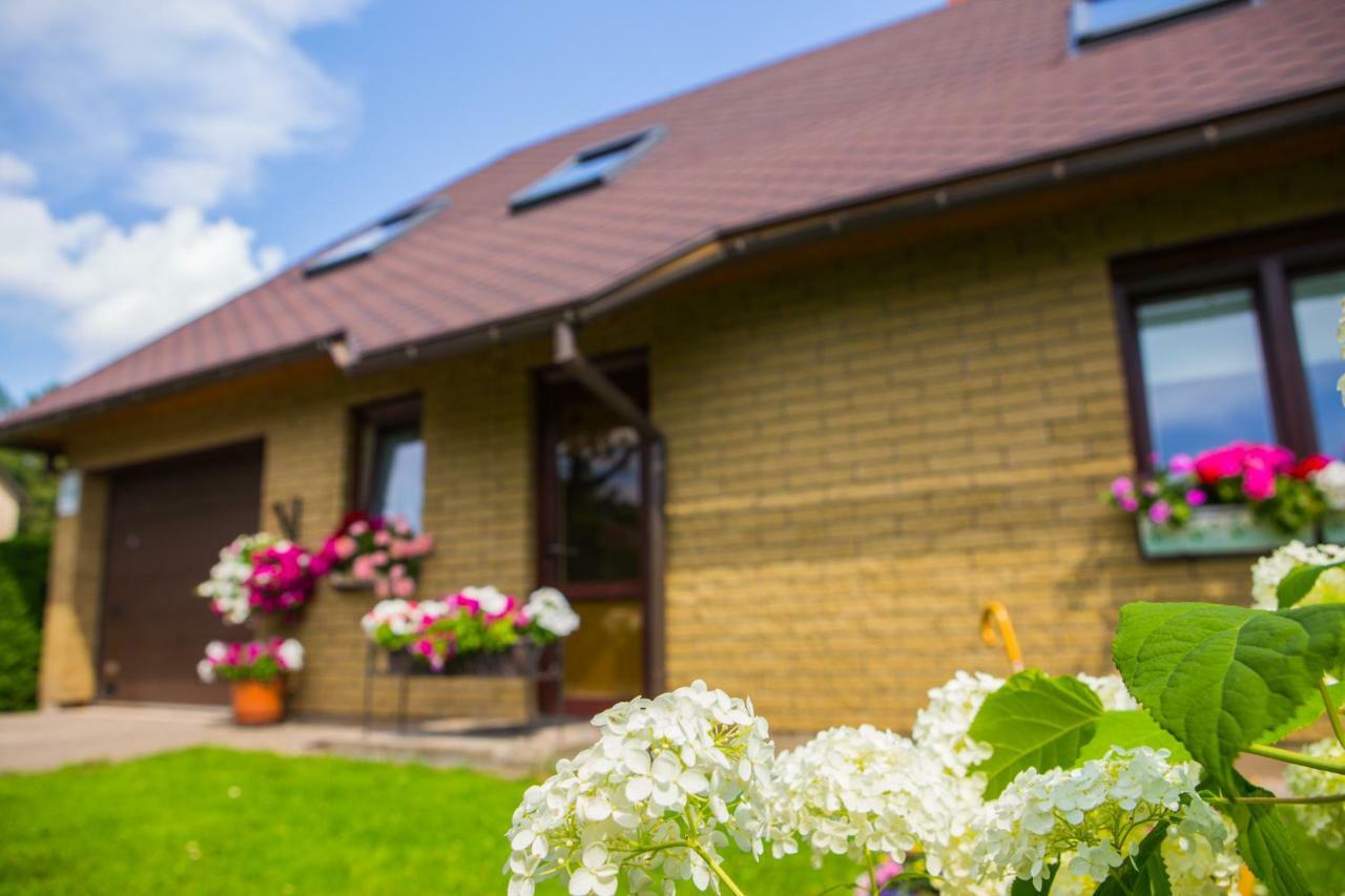 Guests House "Like Home" Sigulda Exteriör bild